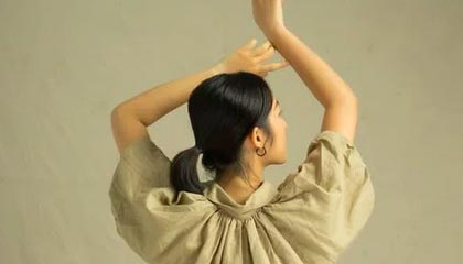 刚给美国送了一千亿，沙特转头和中国签57项协议，特朗普赚钱却失人心