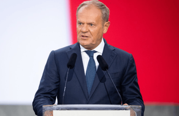 欧洲彻底炸锅!集体要求俄乌“停战”,波兰放话:普京敢来就会被逮捕!拉夫罗夫回应态度很强硬